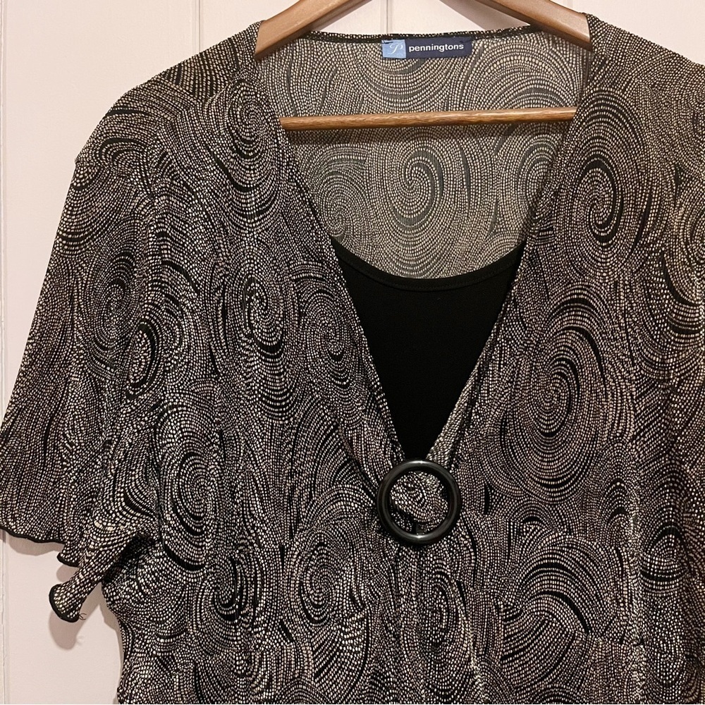 Penningtons Black and Tan Top with Built in Cami front. Has stretch. Size 1X. - Picture 2 of 8